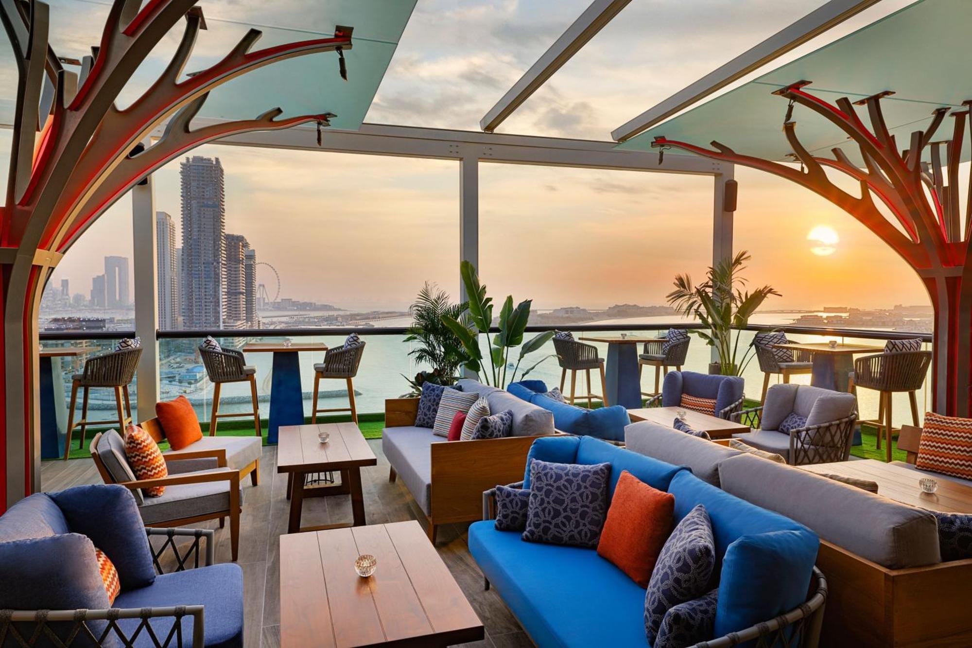 Marriott Palm Jumeirah, Курортный комплекс 5*